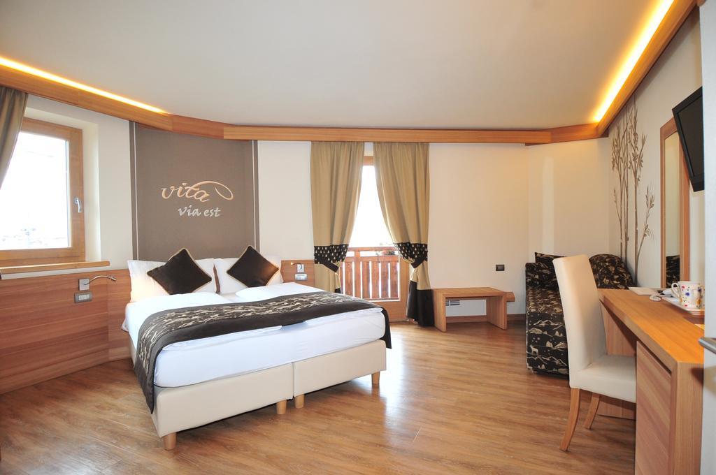 Hotel Bondi Лівіньо Екстер'єр фото