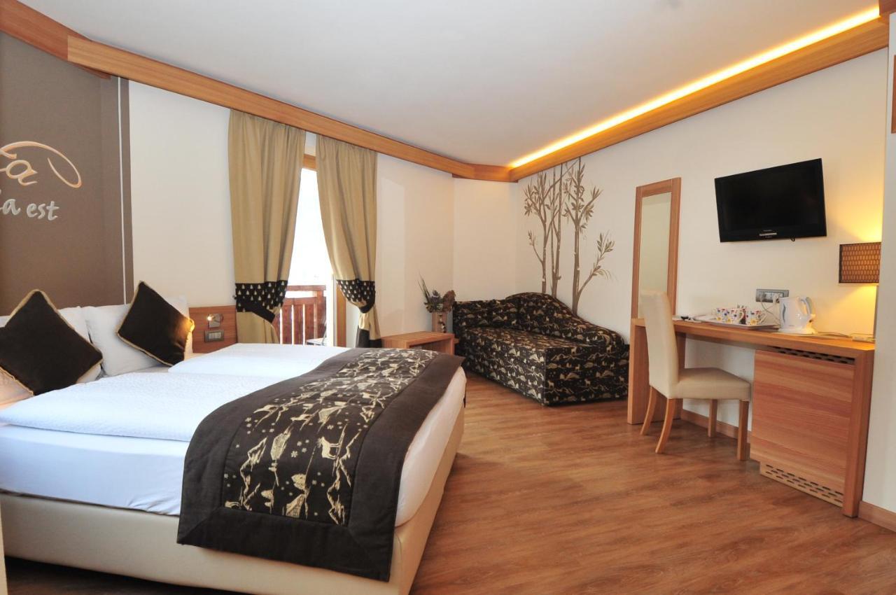 Hotel Bondi Лівіньо Екстер'єр фото