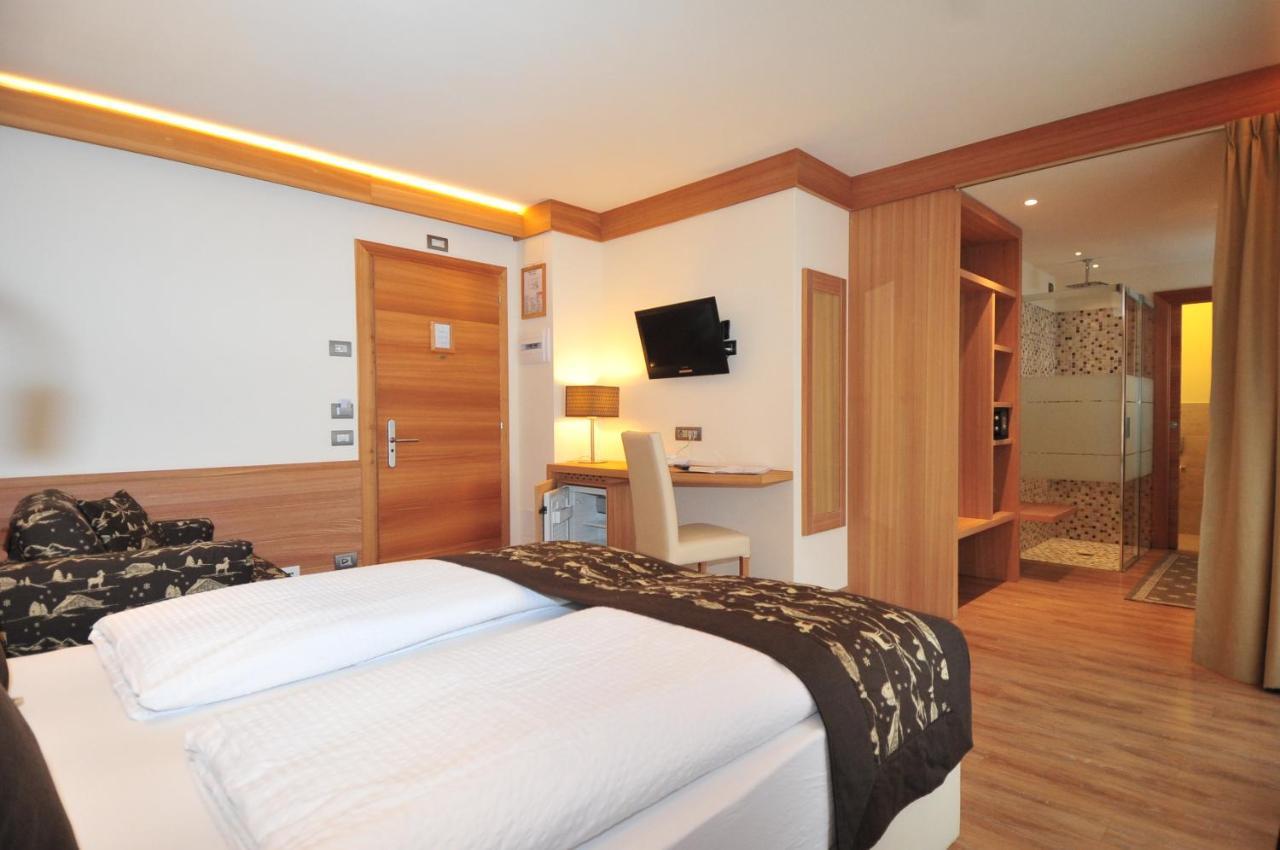 Hotel Bondi Лівіньо Екстер'єр фото
