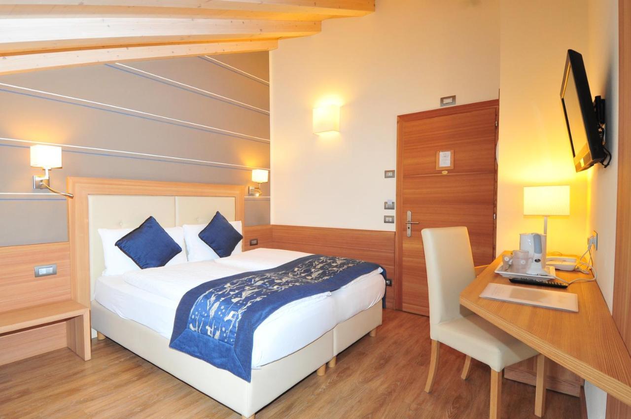 Hotel Bondi Лівіньо Екстер'єр фото